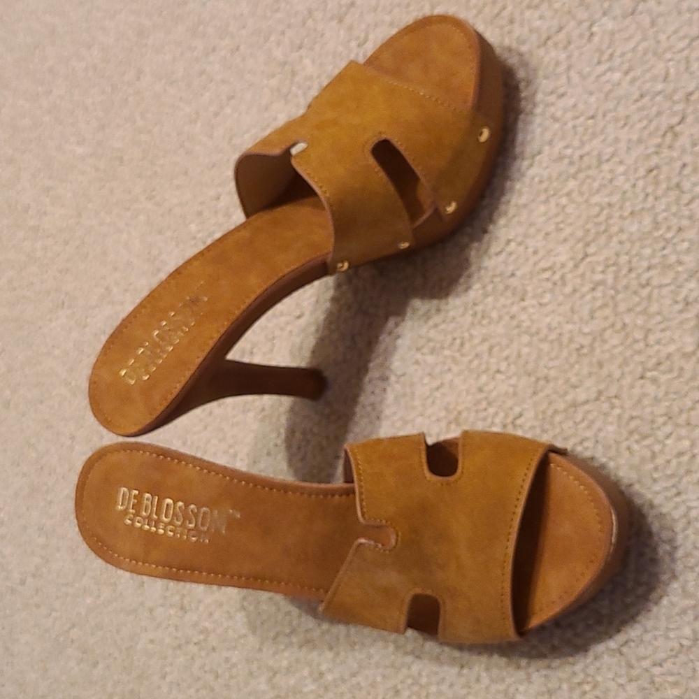 Tan suede open toe heels